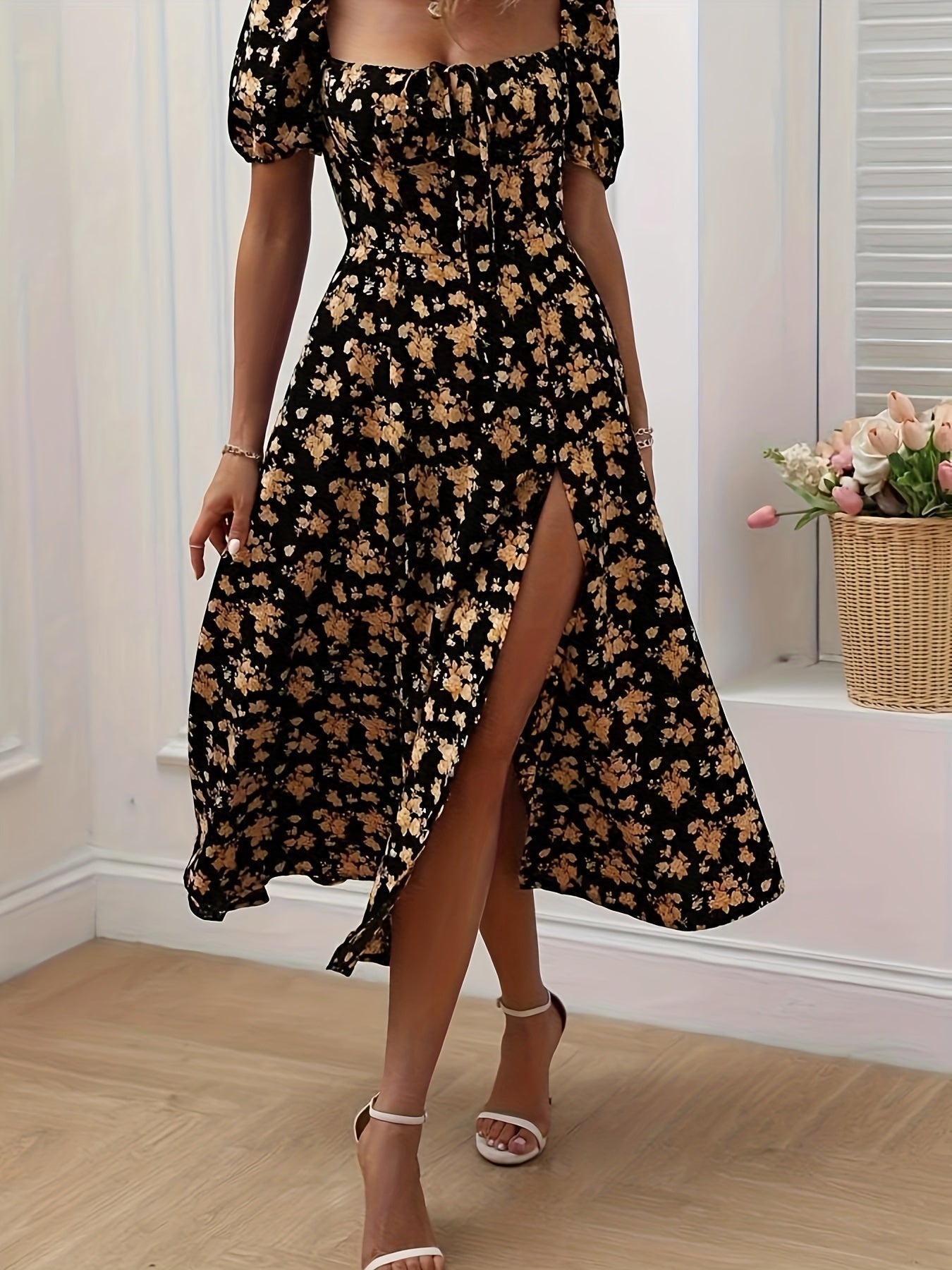 La Scintilla | Elegantní květinové šaty Chloé