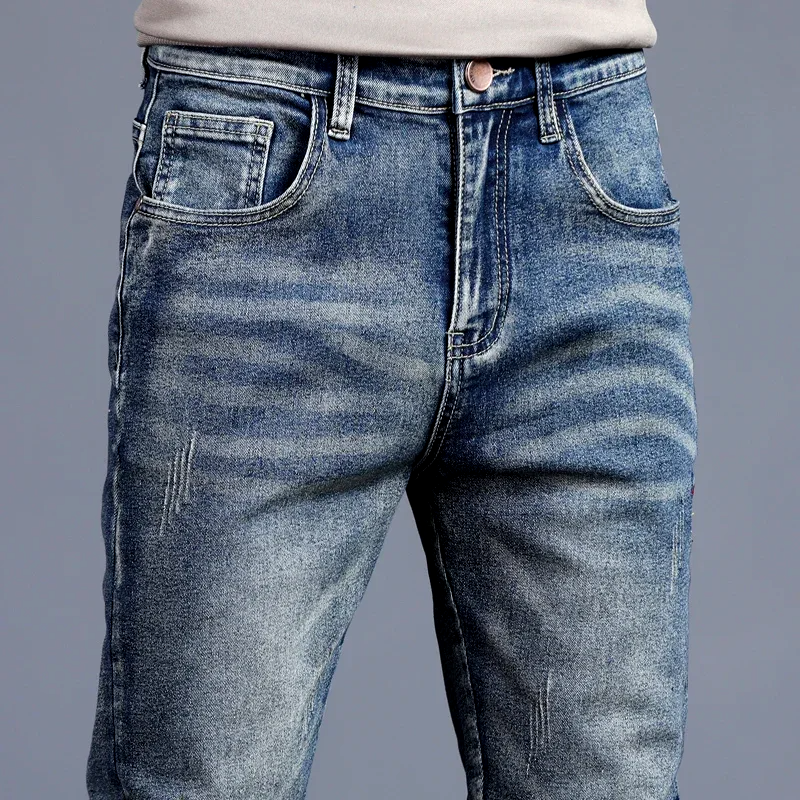 Slim Fit Džínsy