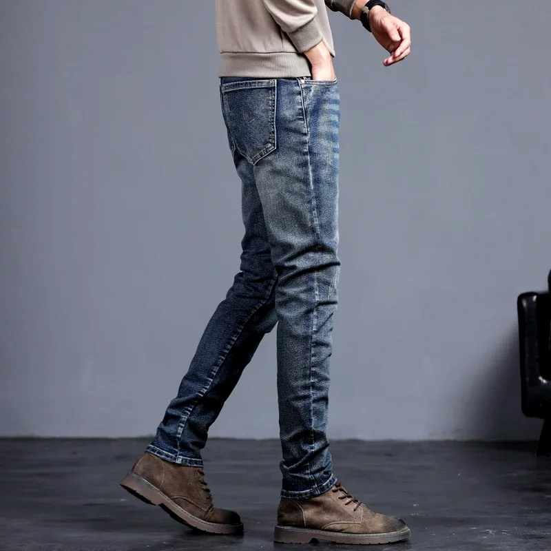Slim Fit Džínsy