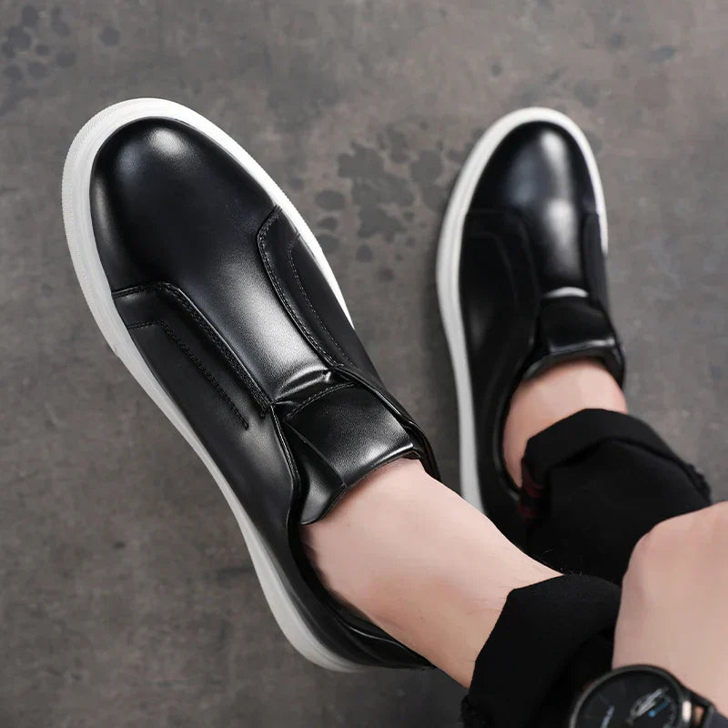 Kožené slip-on boty