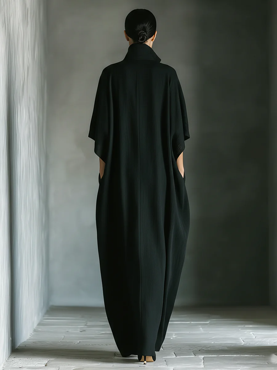 Alessandra™ | Dlouhá černá oversize minimalistická šaty s kimono rukávy