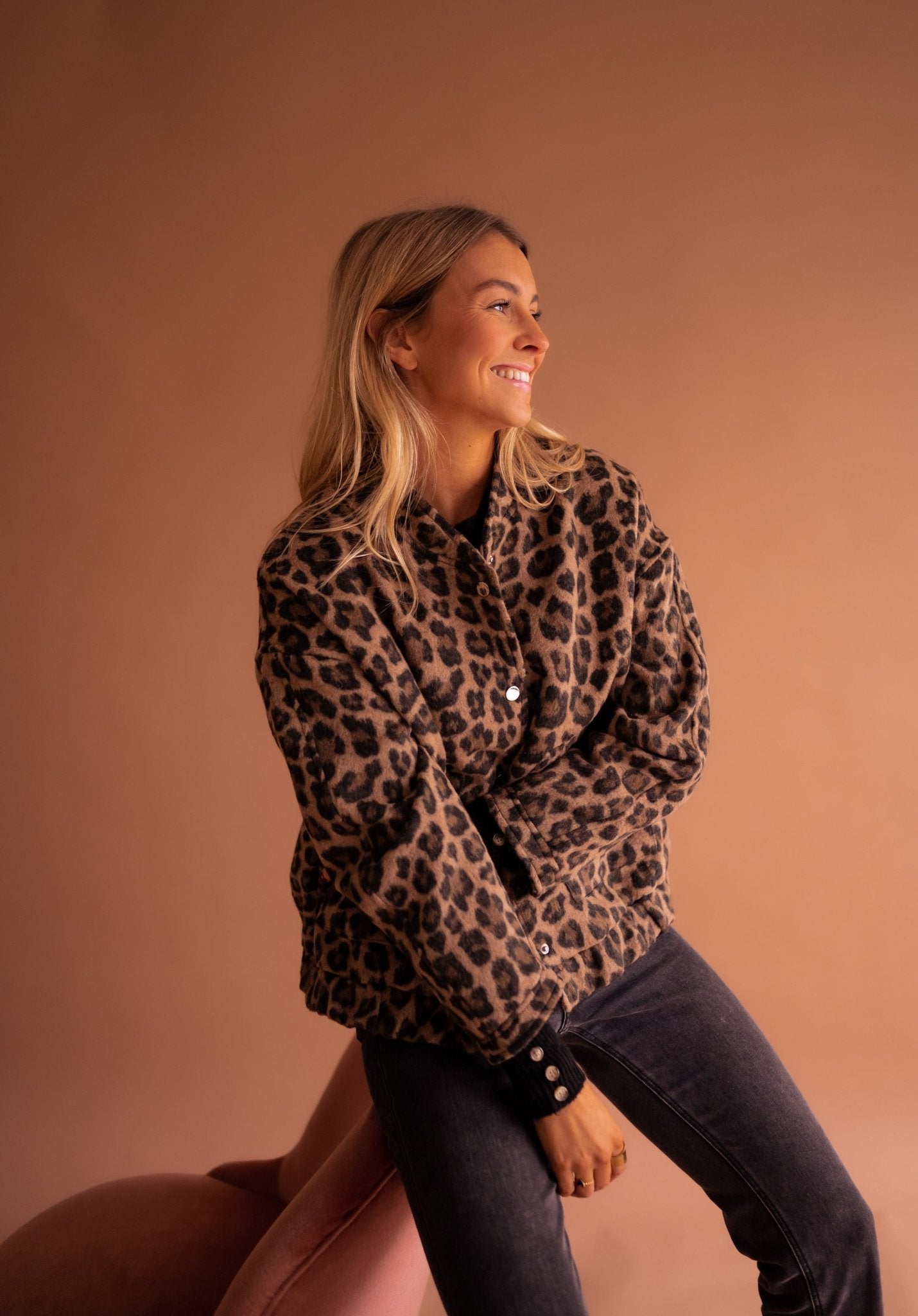 Rita | Trendy kabát s leopardím potiskem