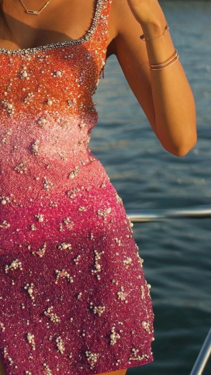Betty | Mini šaty Chic a Lesklé